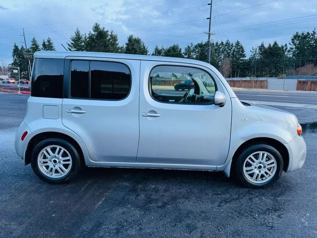 Used 2012 Nissan Cube 1.8 S w/ Interior Designer Pkg image 6