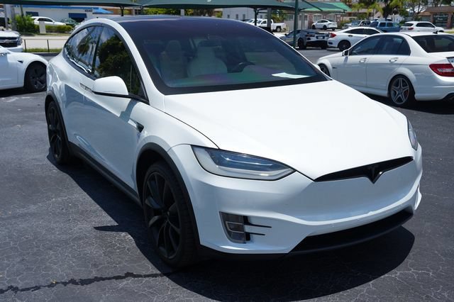 Used 2019 Tesla Model X Long Range AWD/4WD image 16
