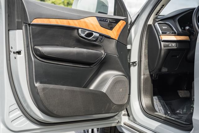 Used 2024 Volvo XC90 T8 Plus w/ Protection Package Premier image 36
