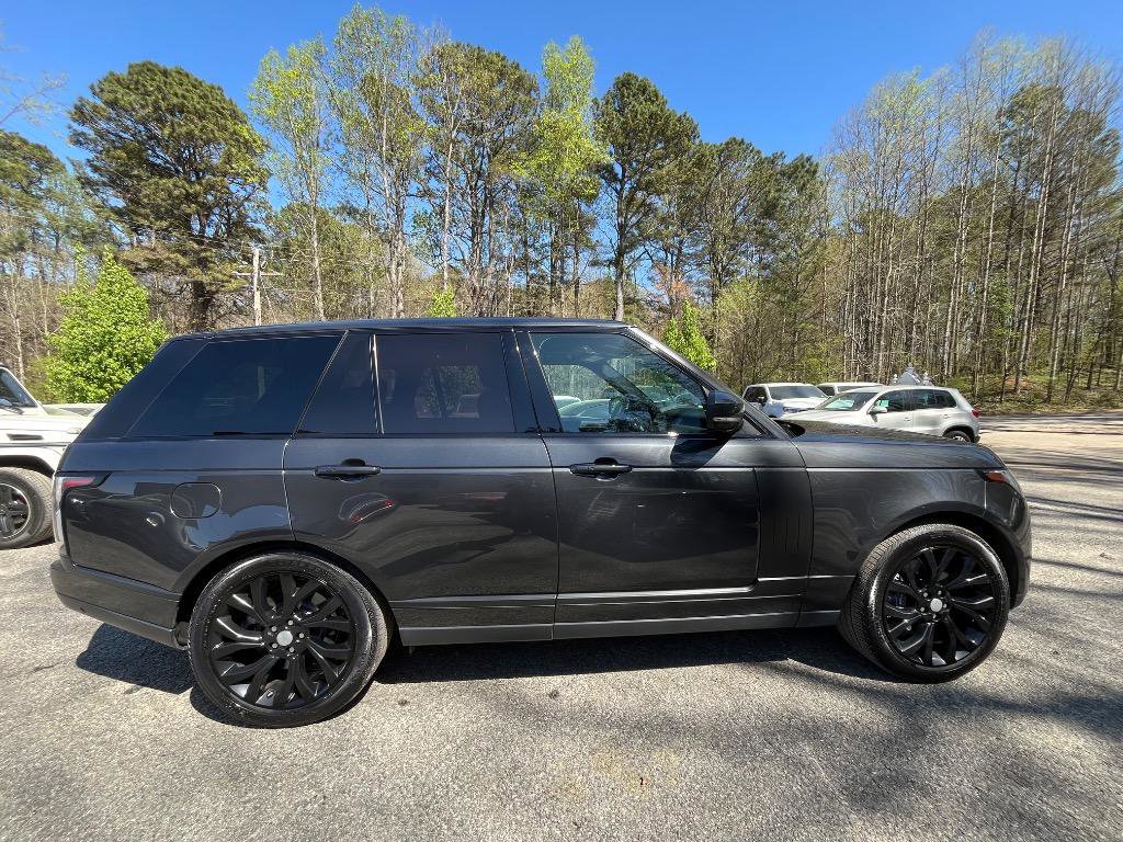Used 2018 Land Rover Range Rover Supercharged image 10