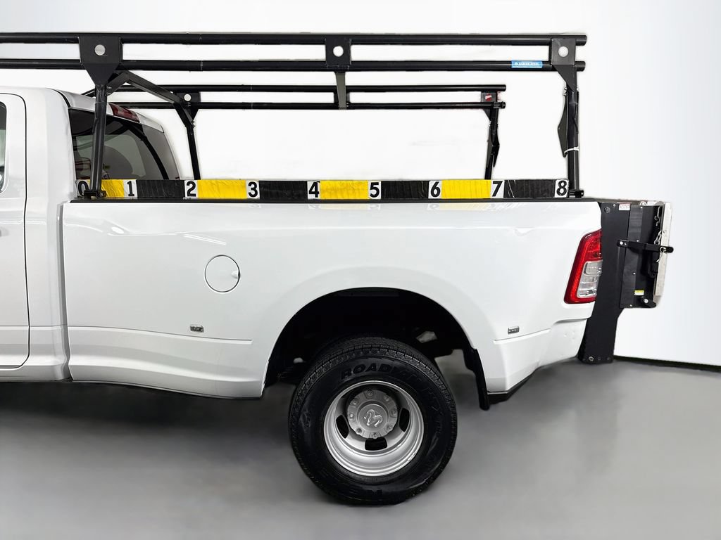 Used 2022 RAM 3500 Tradesman AWD/4WD image 14