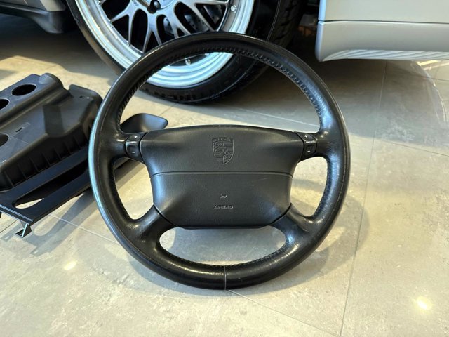 Used 1995 Porsche 911 Carrera image 24