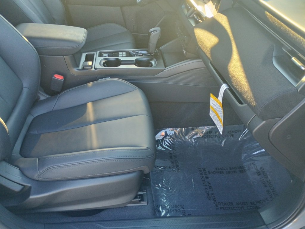 Certified 2026 Subaru Outback Premium AWD/4WD image 23