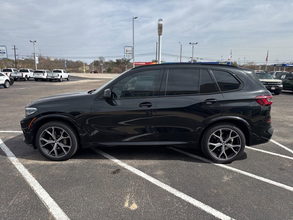 Used 2023 BMW X5 xDrive40i w/ M Sport Package AWD/4WD image 5