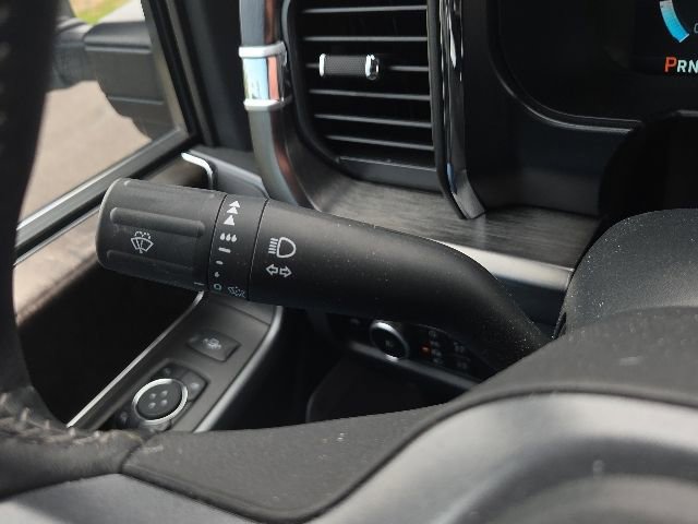 Used 2024 Ford F250 Lariat w/ Lariat Ultimate Package AWD/4WD image 42