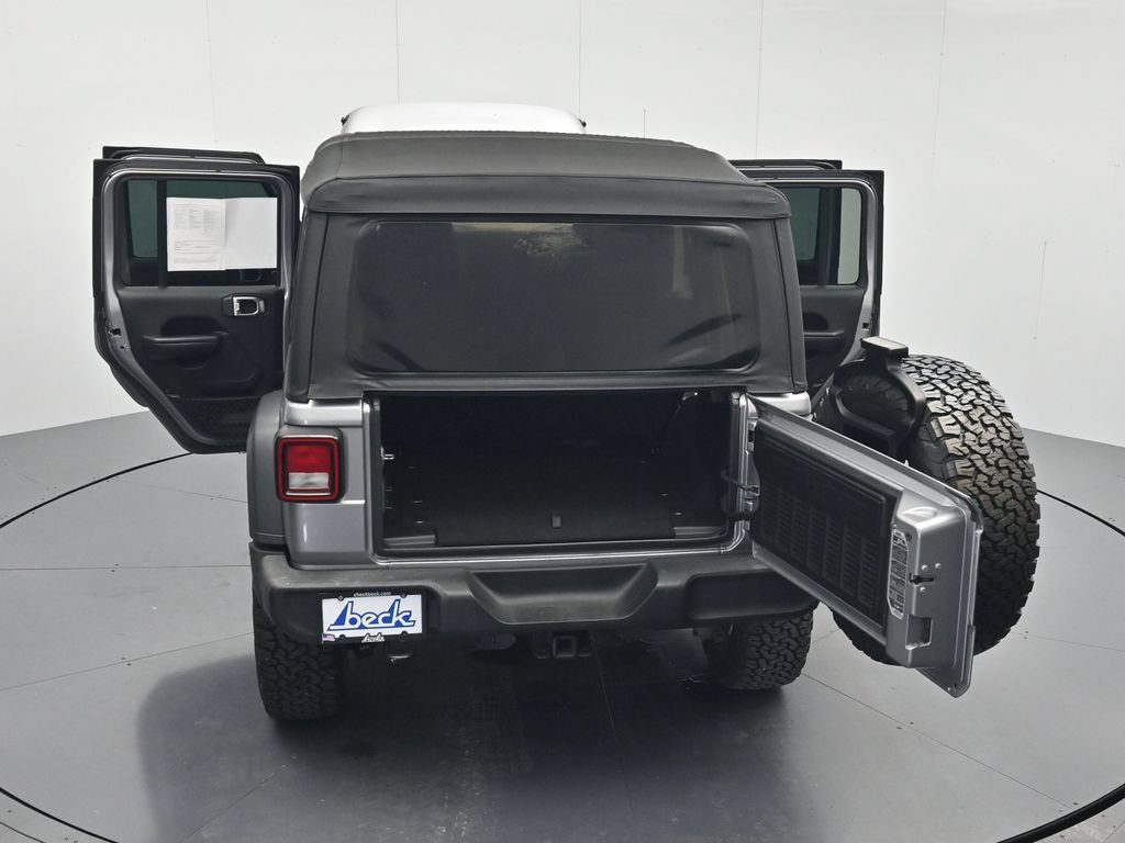 Used 2018 Jeep Wrangler Unlimited Sport S AWD/4WD image 45