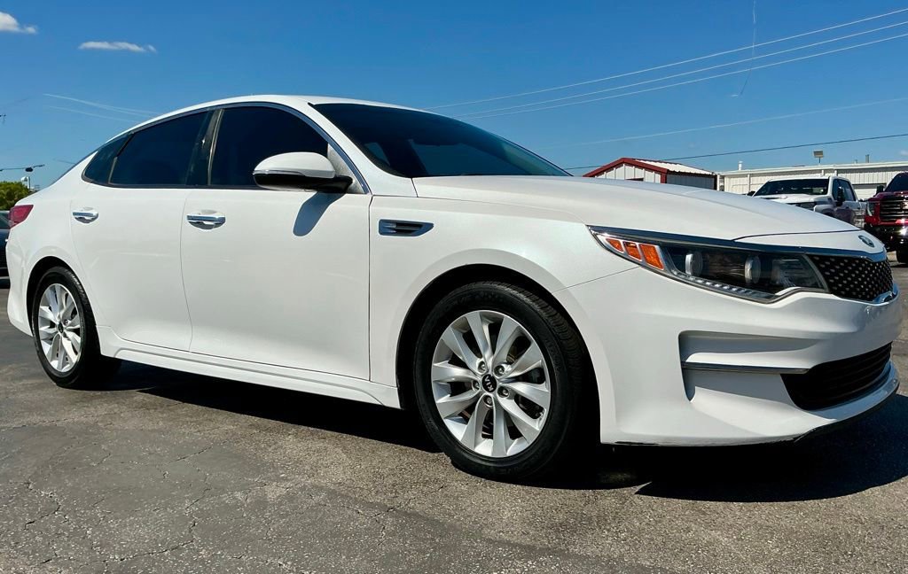 Used 2016 Kia Optima EX FWD image 7