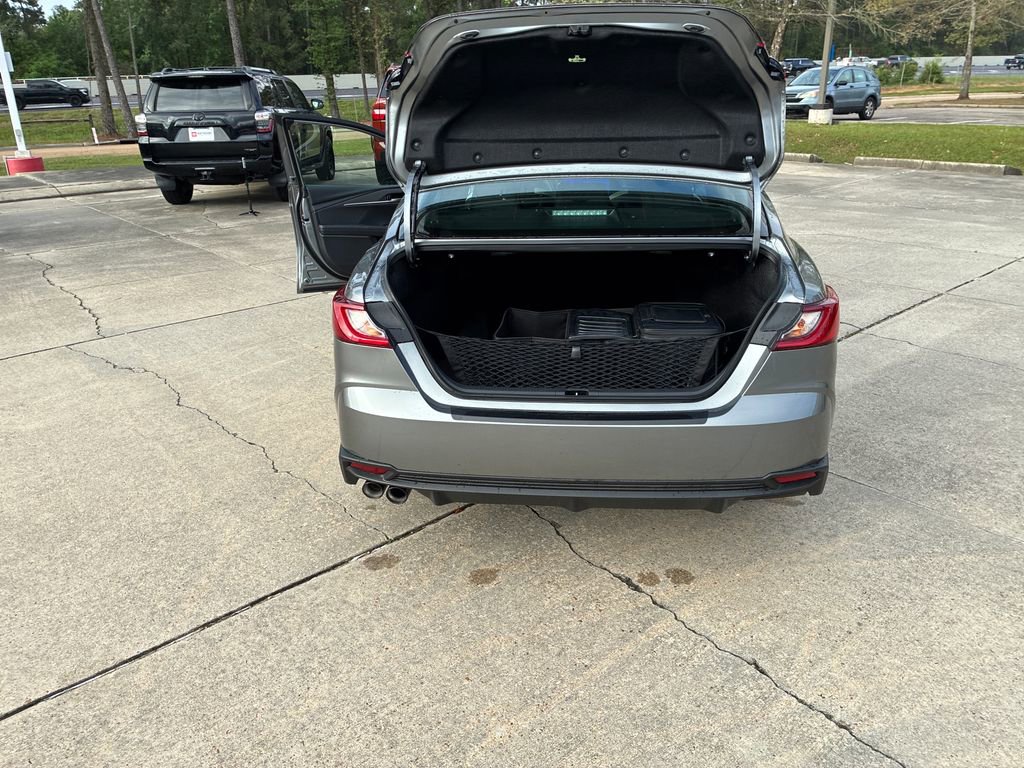 New 2026 Toyota Camry SE image 29