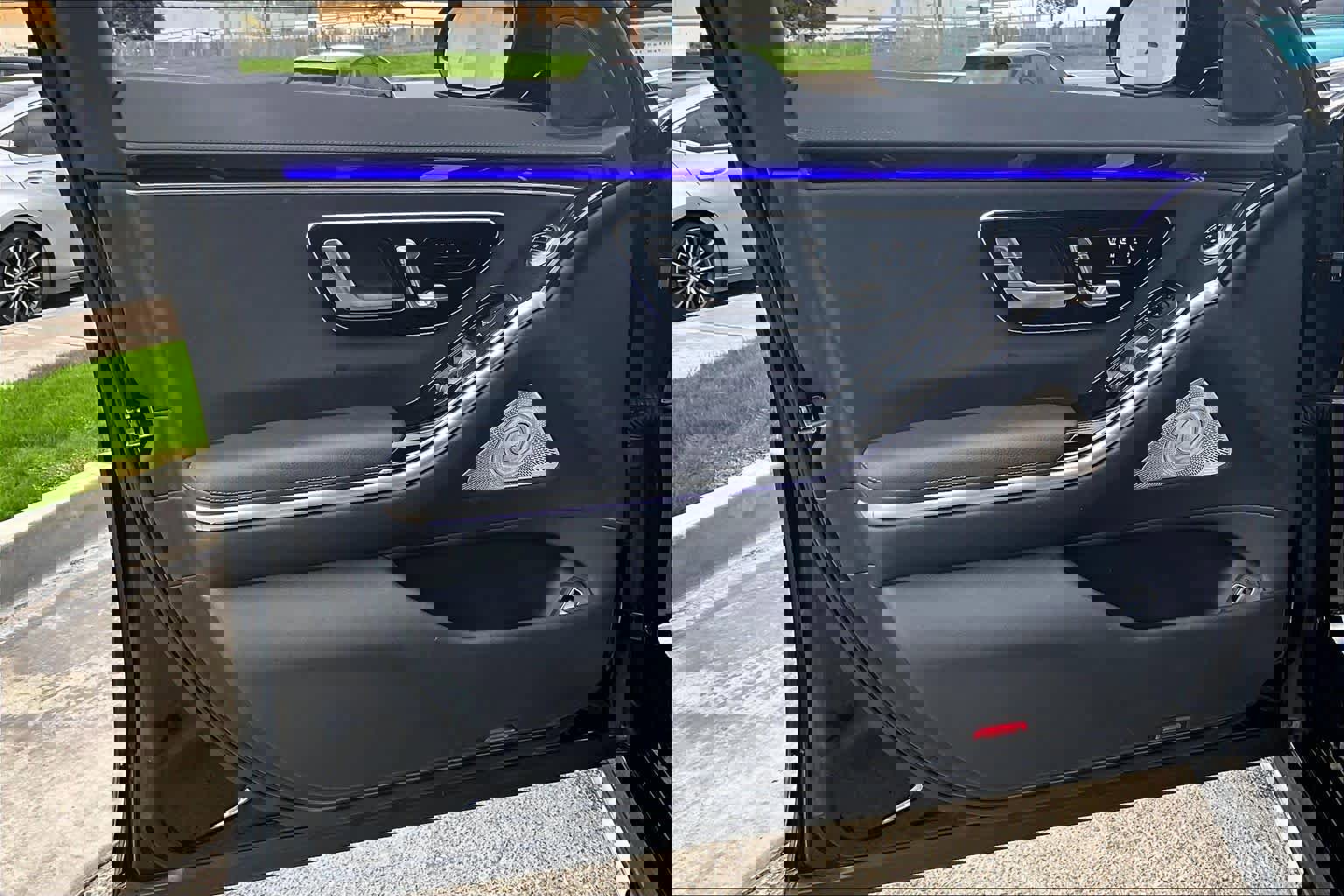 Used 2023 Mercedes-Benz S 500 S 500 w/ AMG Line image 23