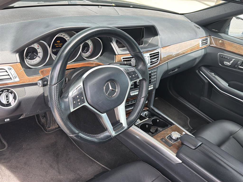 Used 2014 Mercedes-Benz E 350 4MATIC Sedan image 10