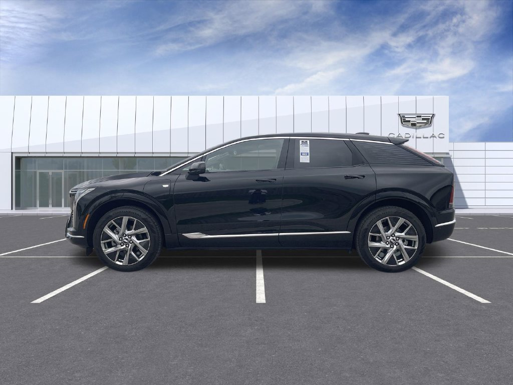 New 2027 Cadillac Optiq Luxury w/ LPO, Floor Liner Package AWD/4WD image 5