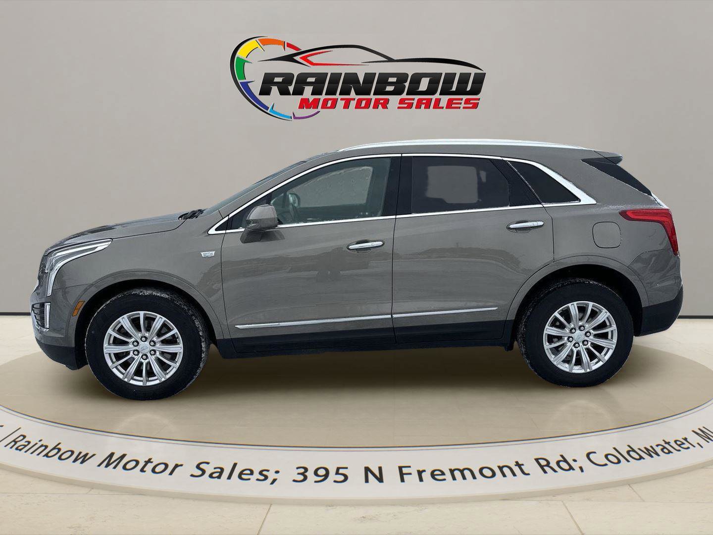 Used 2019 Cadillac XT5 AWD image 2