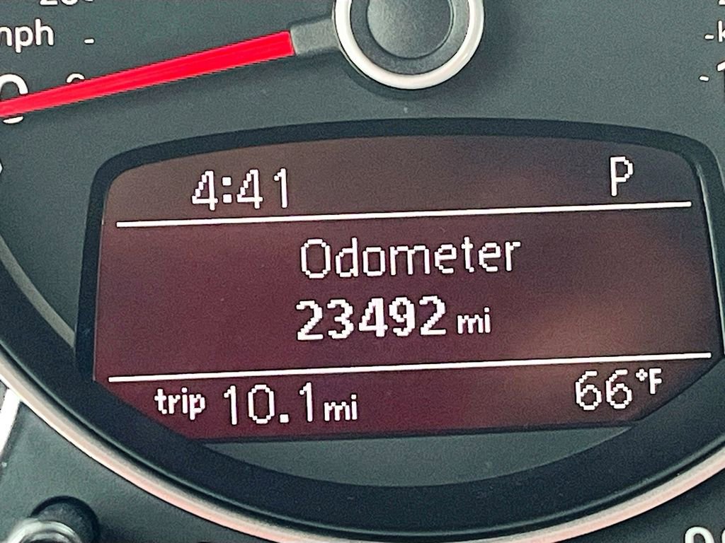 Used 2019 Volkswagen Beetle 2.0T S image 12