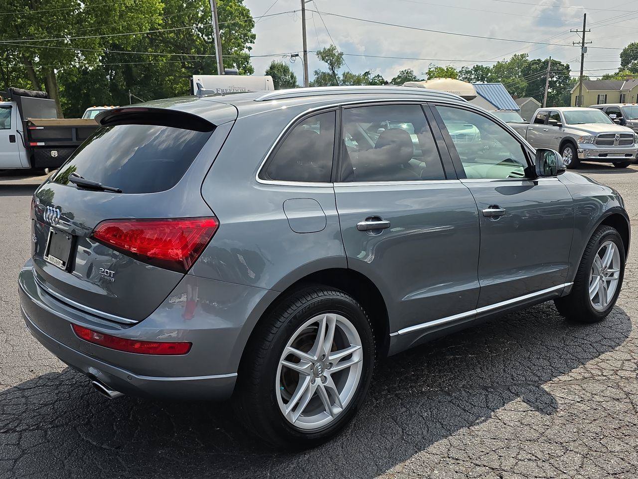 Used 2016 Audi Q5 2.0T Premium Plus AWD/4WD image 2