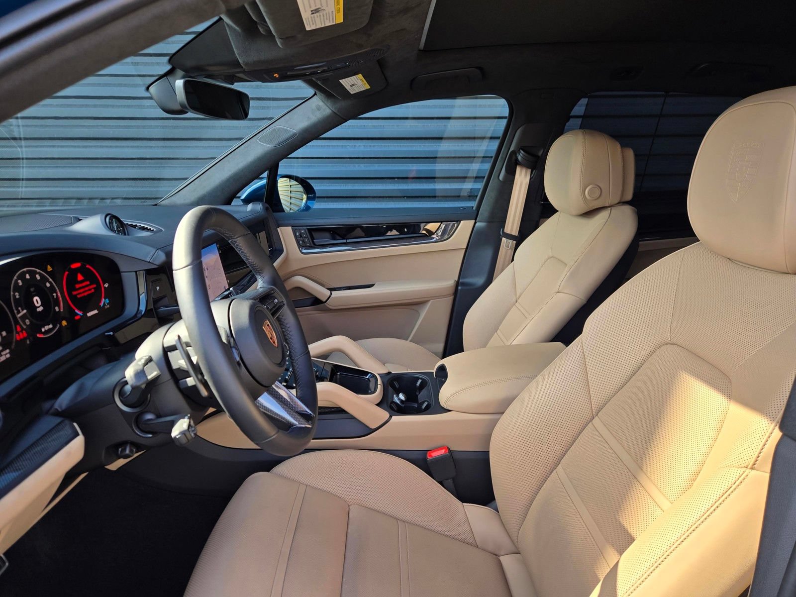 Certified 2026 Porsche Cayenne GTS AWD/4WD image 26