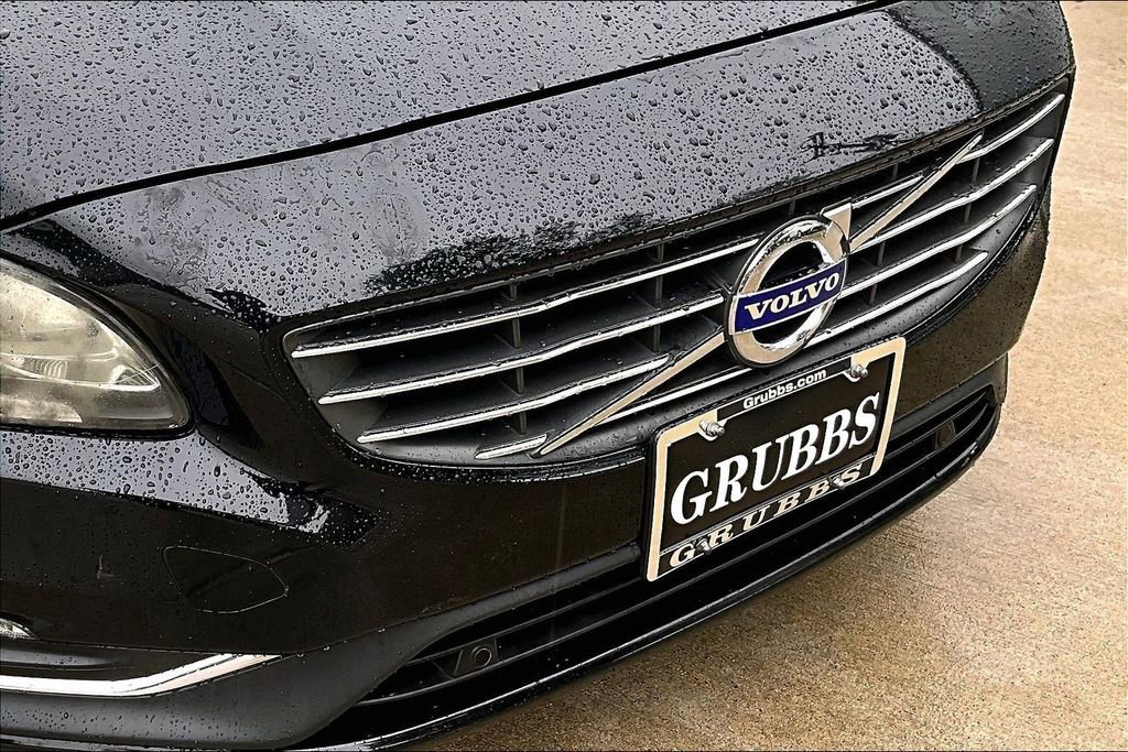 Used 2017 Volvo V60 T5 Premier w/ Convenience Package FWD image 37