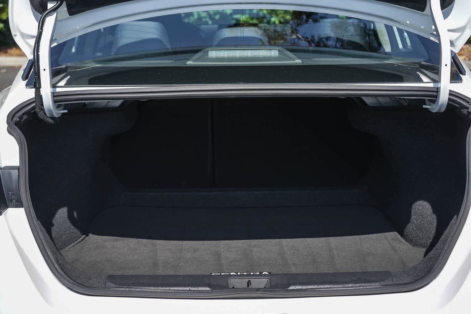 Used 2021 Nissan Sentra SV FWD image 22