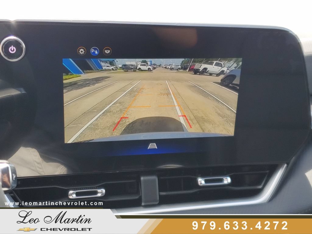 New 2026 Chevrolet Equinox LT w/ Convenience Package II FWD image 25