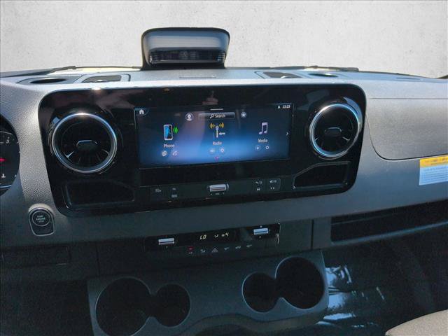 Certified 2025 Mercedes-Benz Sprinter 2500 image 15