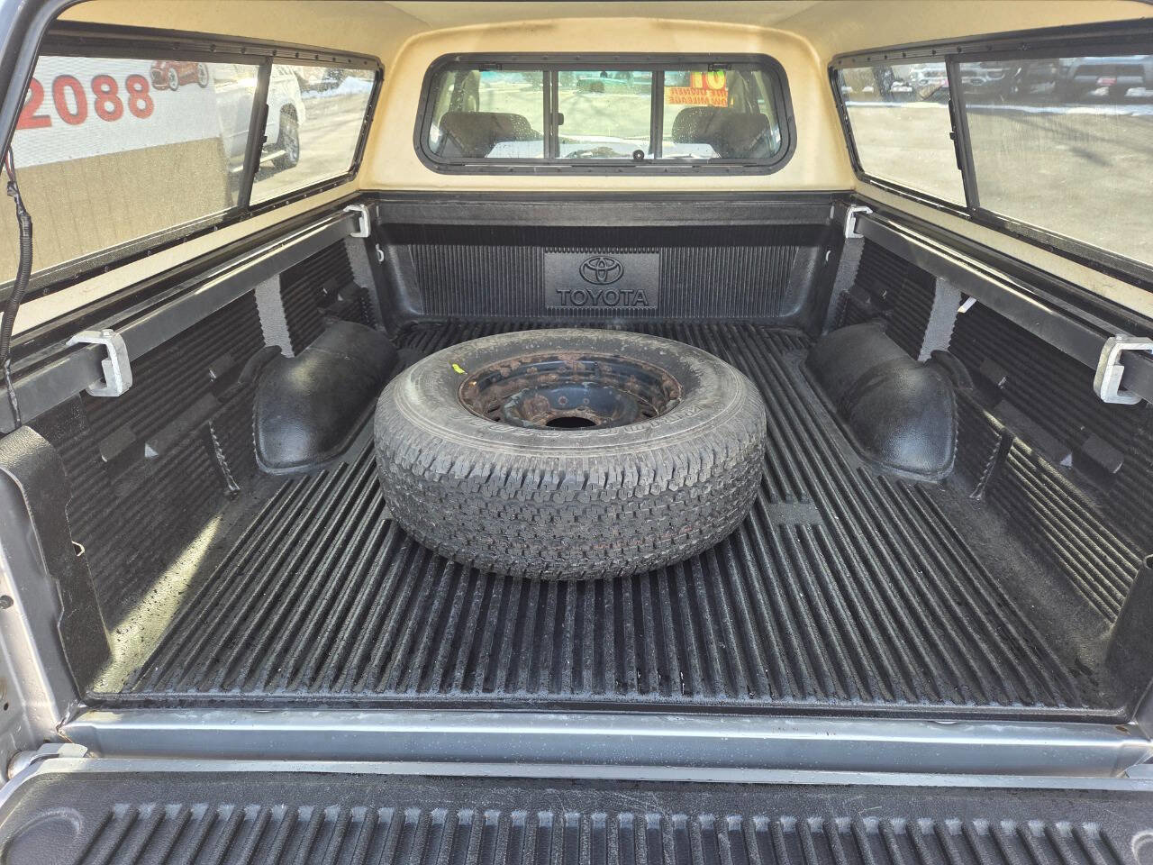 Used 2001 Toyota Tundra SR5 image 8