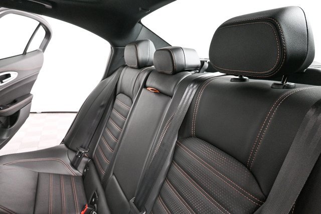 New 2025 Alfa Romeo Giulia w/ Driving Assist Package image 24