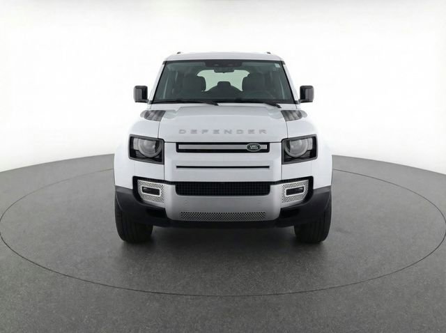 Used 2022 Land Rover Defender 110 image 29