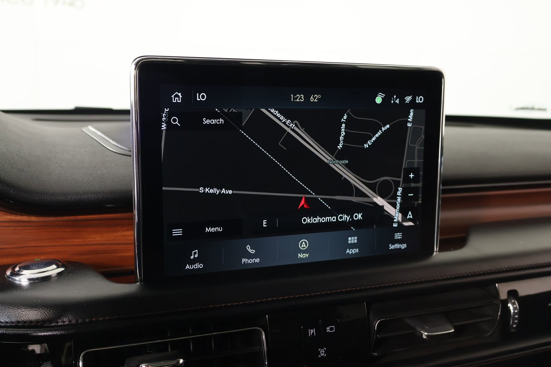 Used 2021 Lincoln Aviator Reserve w/ Equipment Group 202A image 7