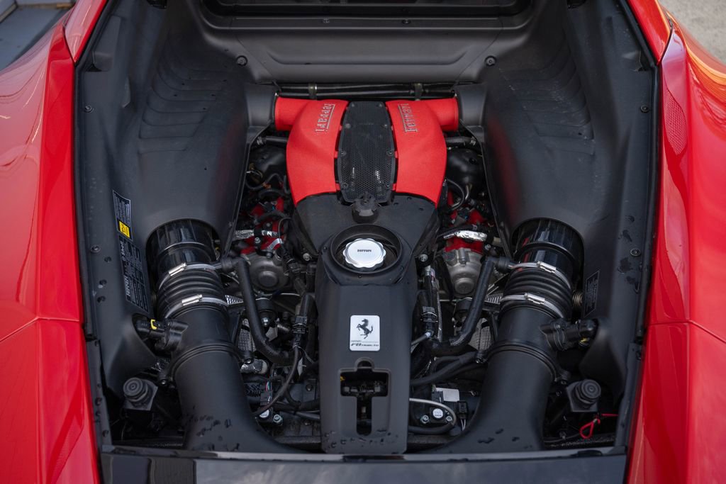 Certified 2021 Ferrari F8 Tributo image 23