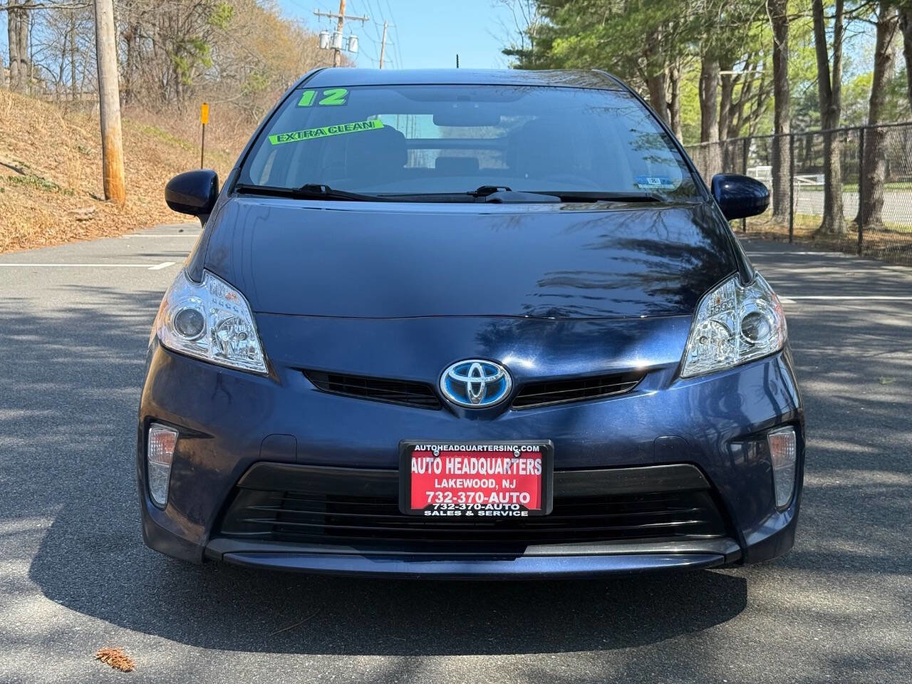 Used 2012 Toyota Prius Two FWD image 2
