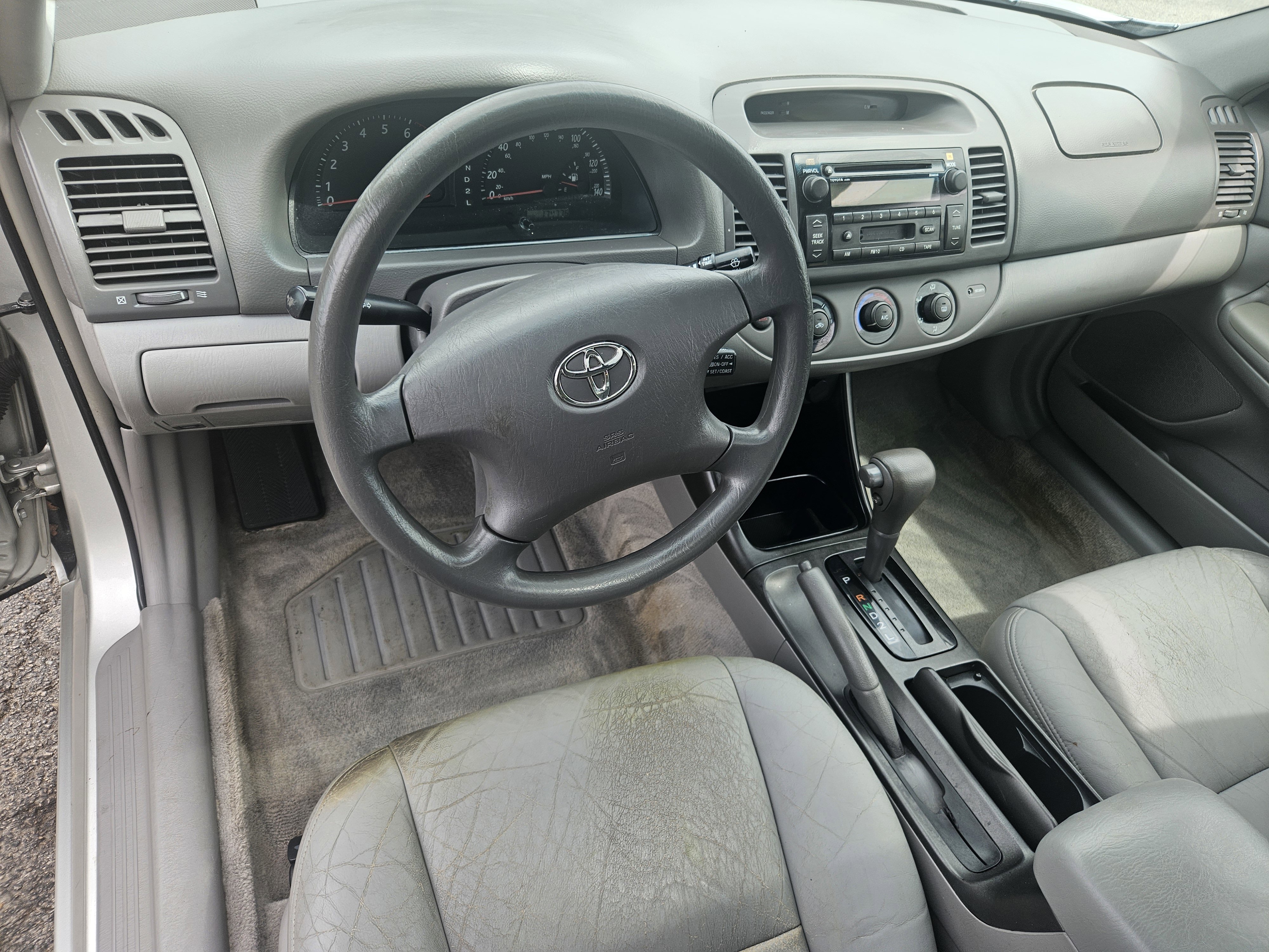 Used 2002 Toyota Camry LE FWD image 10