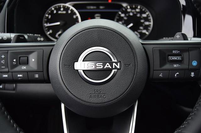 New 2025 Nissan Pathfinder SV image 19