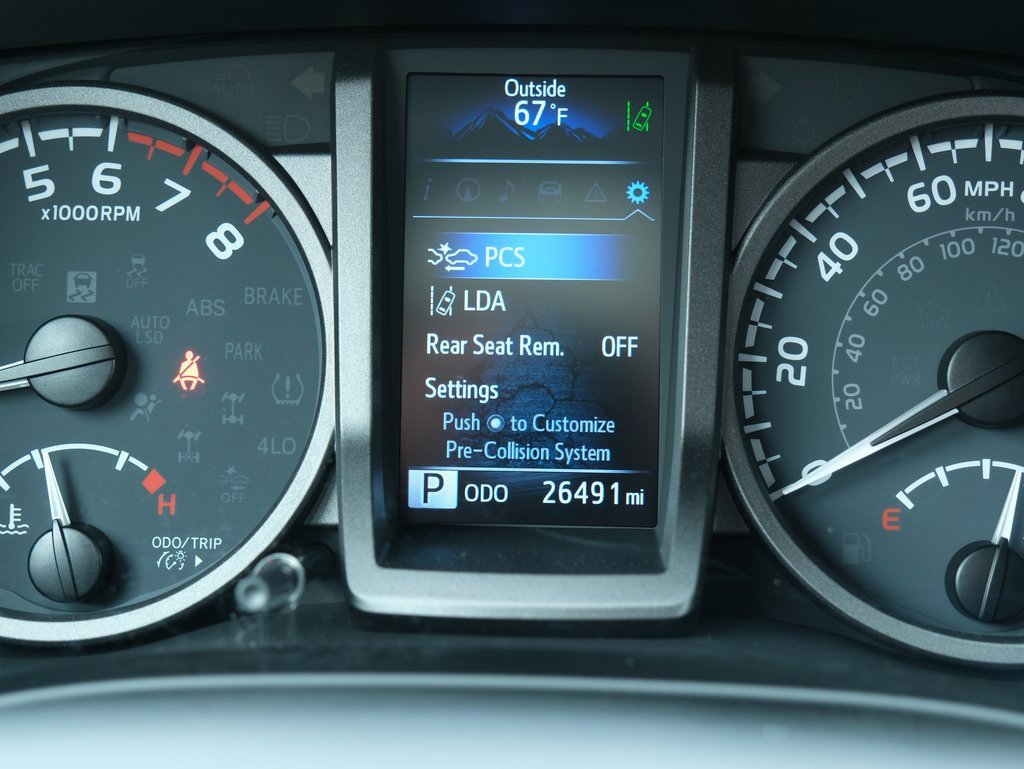 Used 2023 Toyota Tacoma TRD Sport w/ Advanced Technology Package image 4