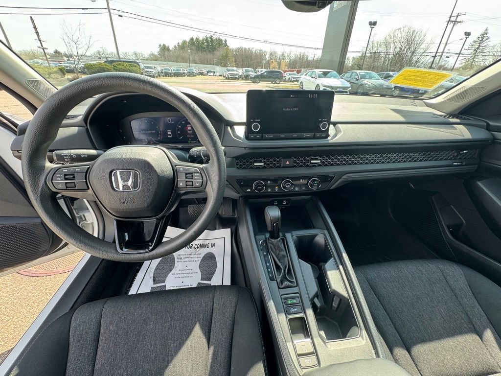 Used 2023 Honda Accord EX image 13