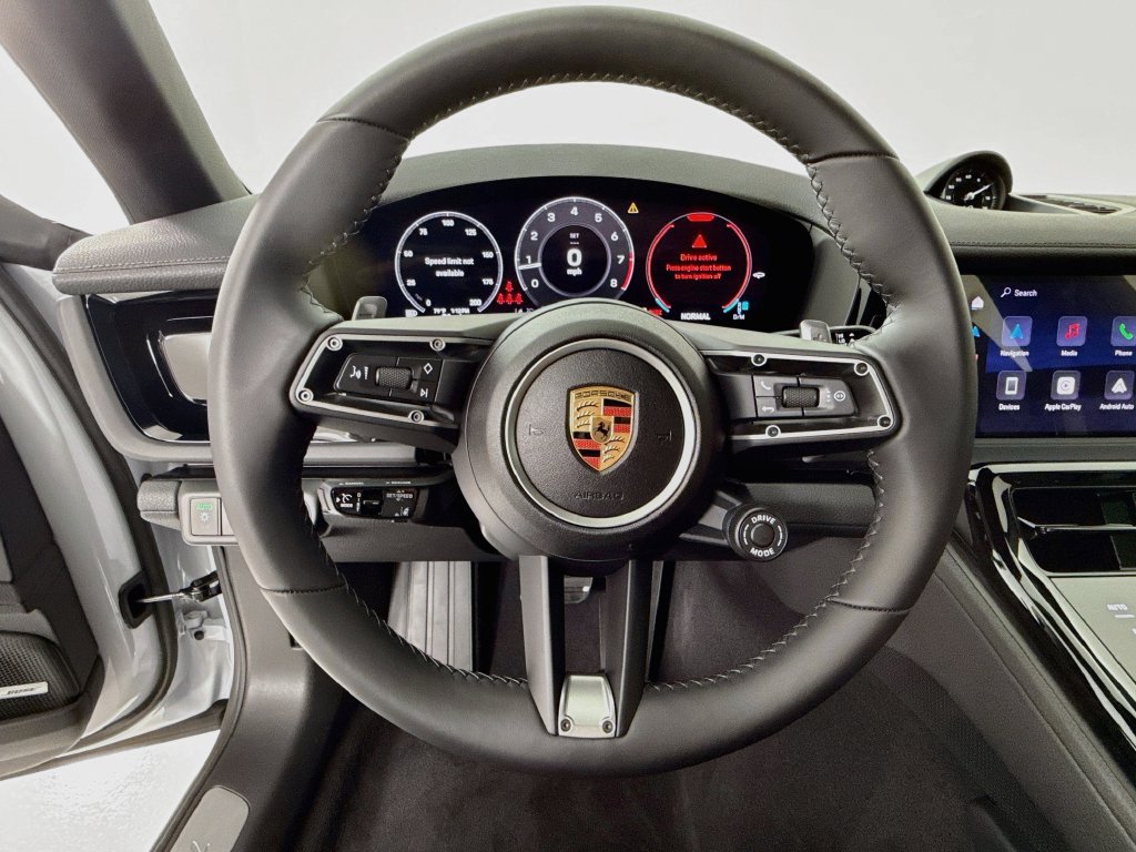 New 2026 Porsche Panamera 4 AWD/4WD image 15
