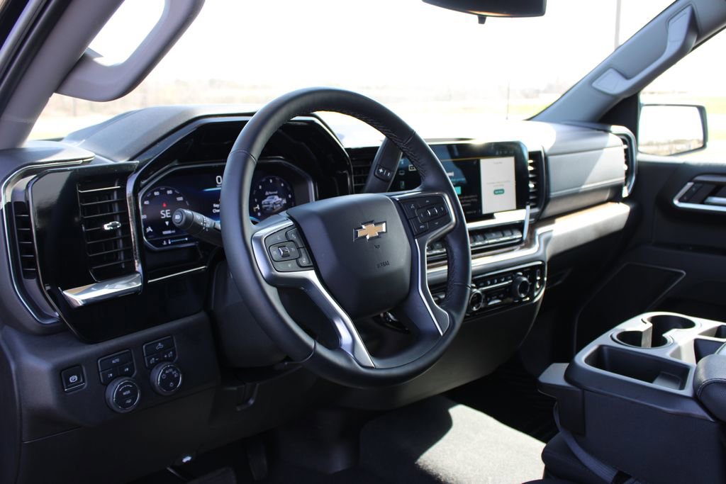 Used 2025 Chevrolet Silverado 1500 LT w/ Work Truck Package image 23