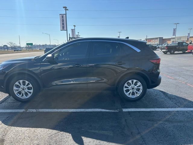 Used 2024 Ford Escape Active w/ Cold Weather Package image 10