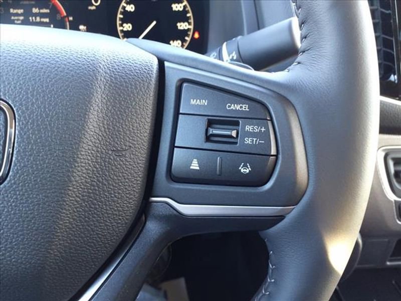 Used 2025 Honda Ridgeline Sport+ image 21