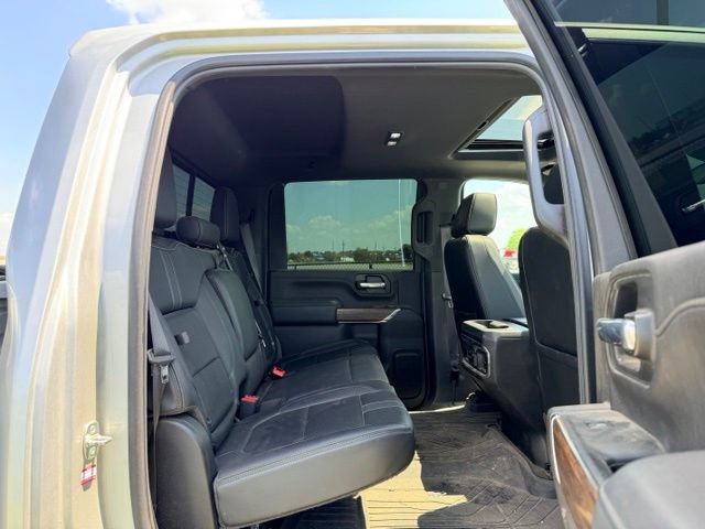 Used 2022 Chevrolet Silverado 2500 High Country w/ Safety Package II AWD/4WD image 9