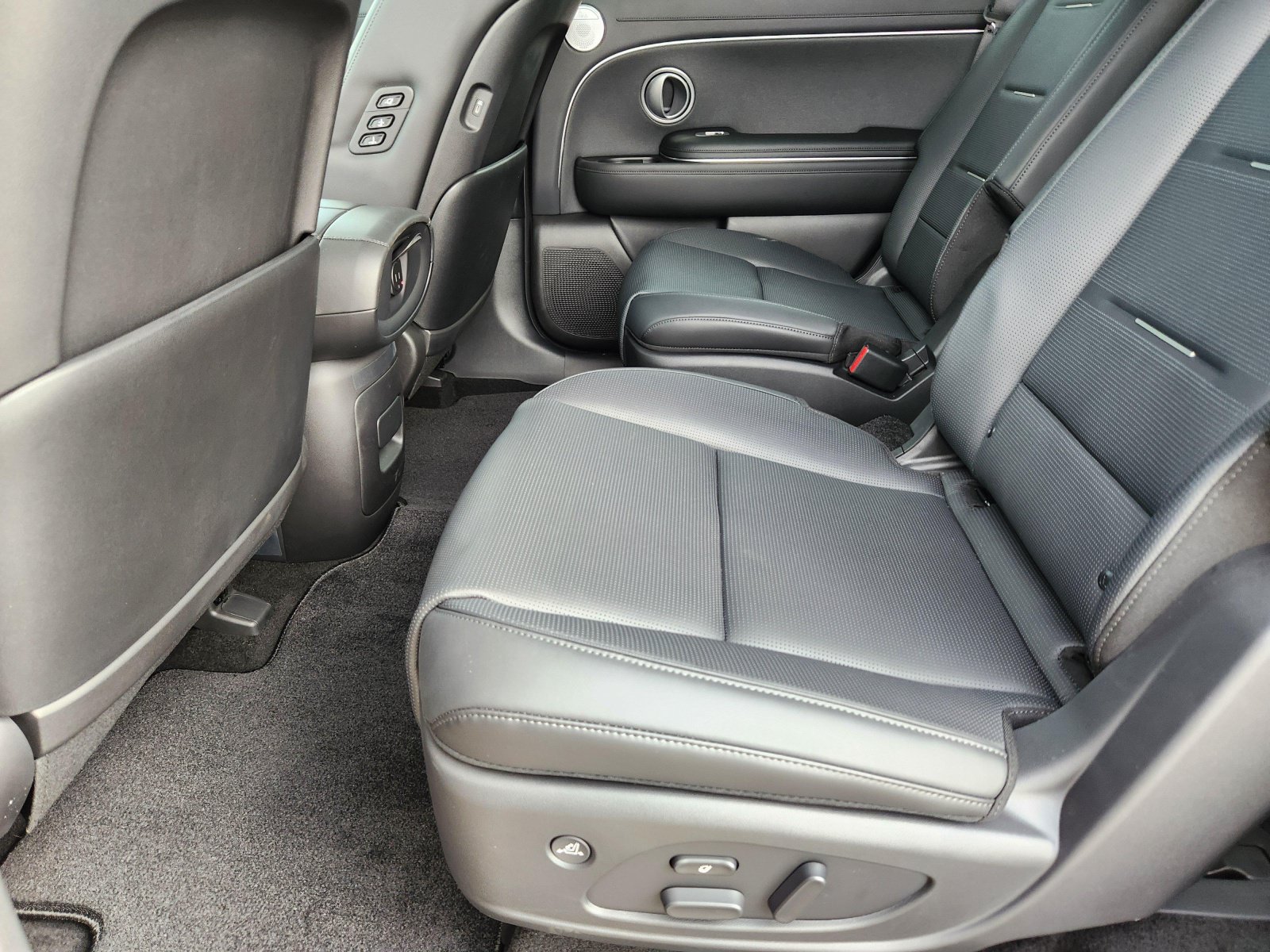 New 2026 Hyundai Palisade Calligraphy AWD/4WD image 10