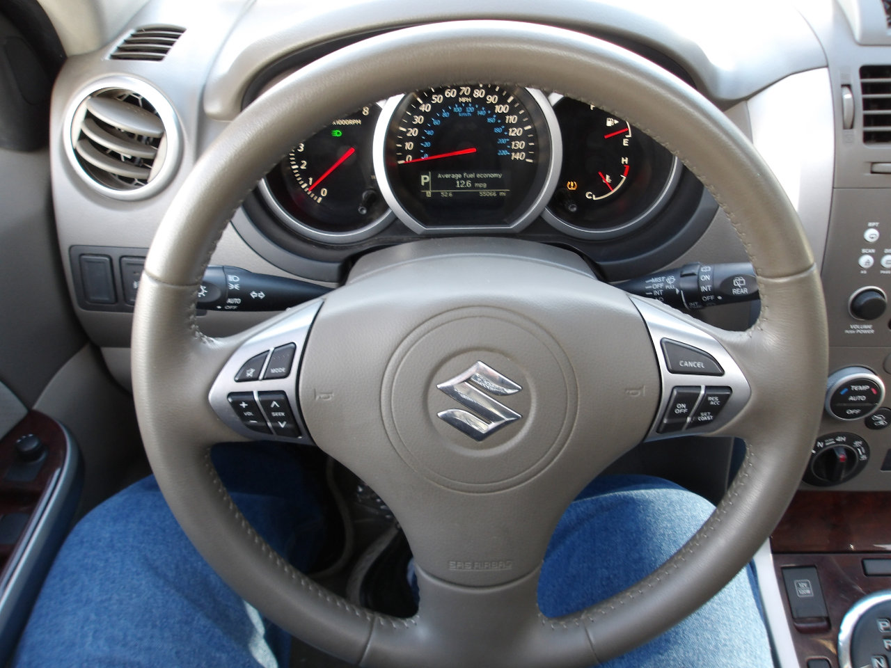 Used 2012 Suzuki Grand Vitara Limited image 15