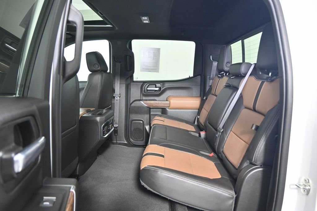 Used 2020 Chevrolet Silverado 1500 High Country image 17