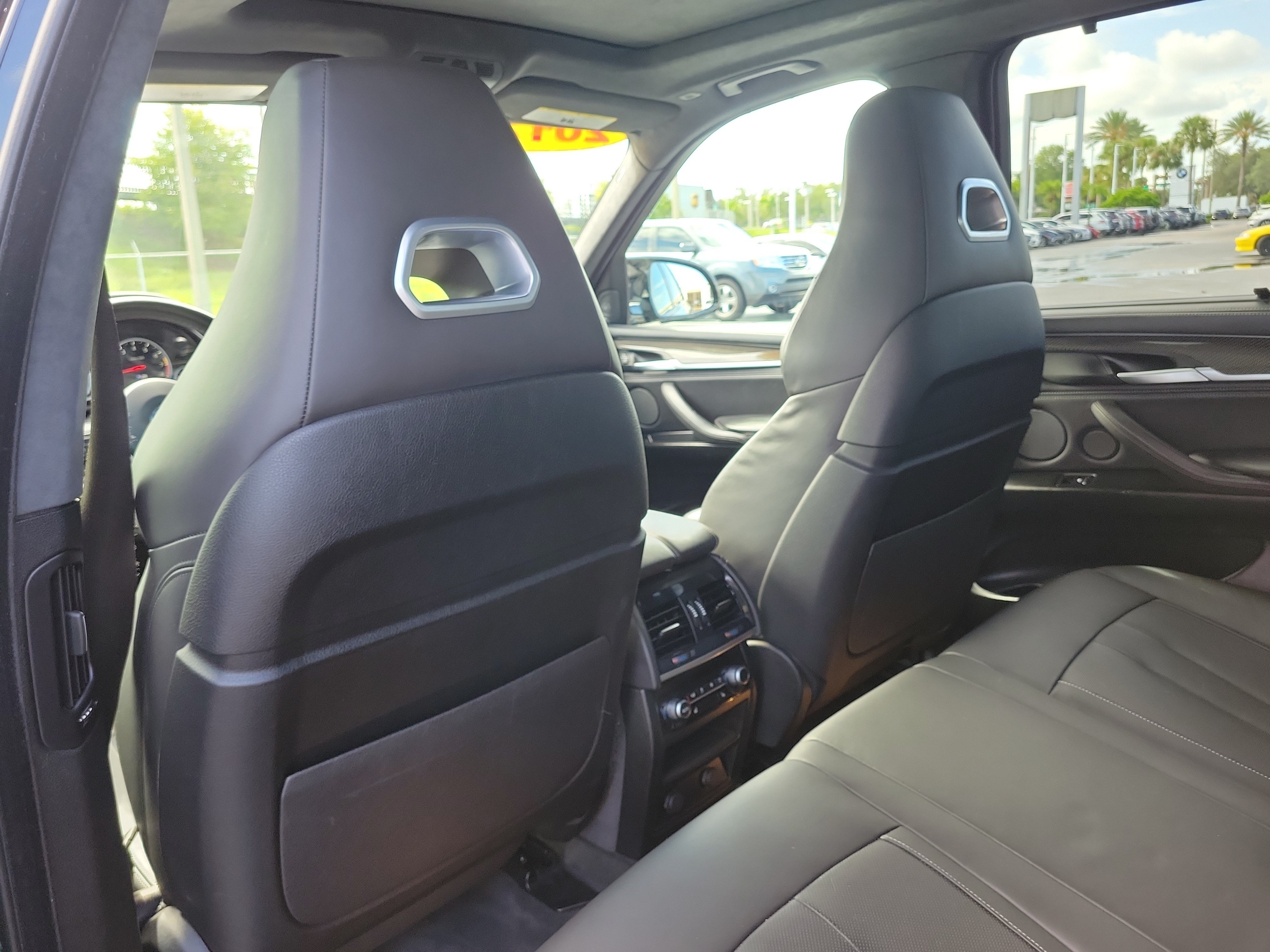 Used 2017 BMW X5 M AWD/4WD image 11