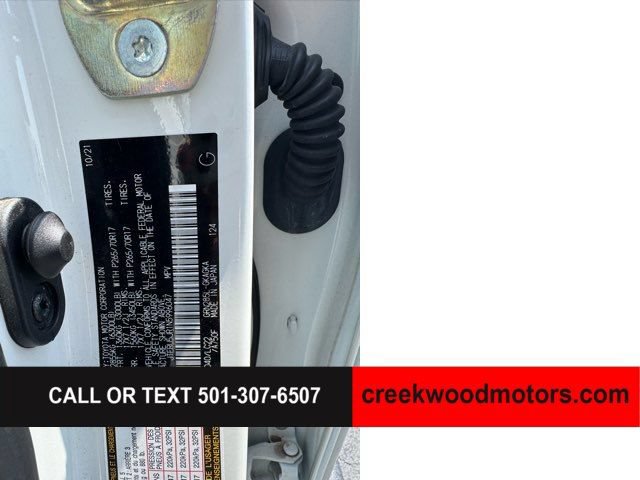 Used 2022 Toyota 4Runner TRD Off-Road Premium AWD/4WD image 18