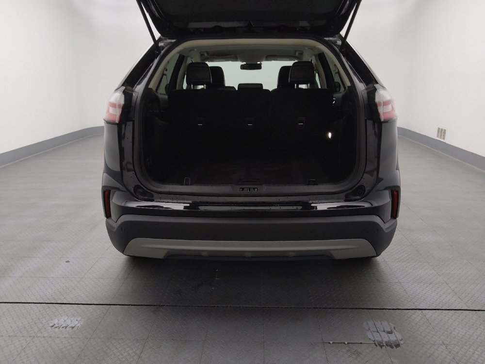 Used 2024 Ford Edge SEL image 29