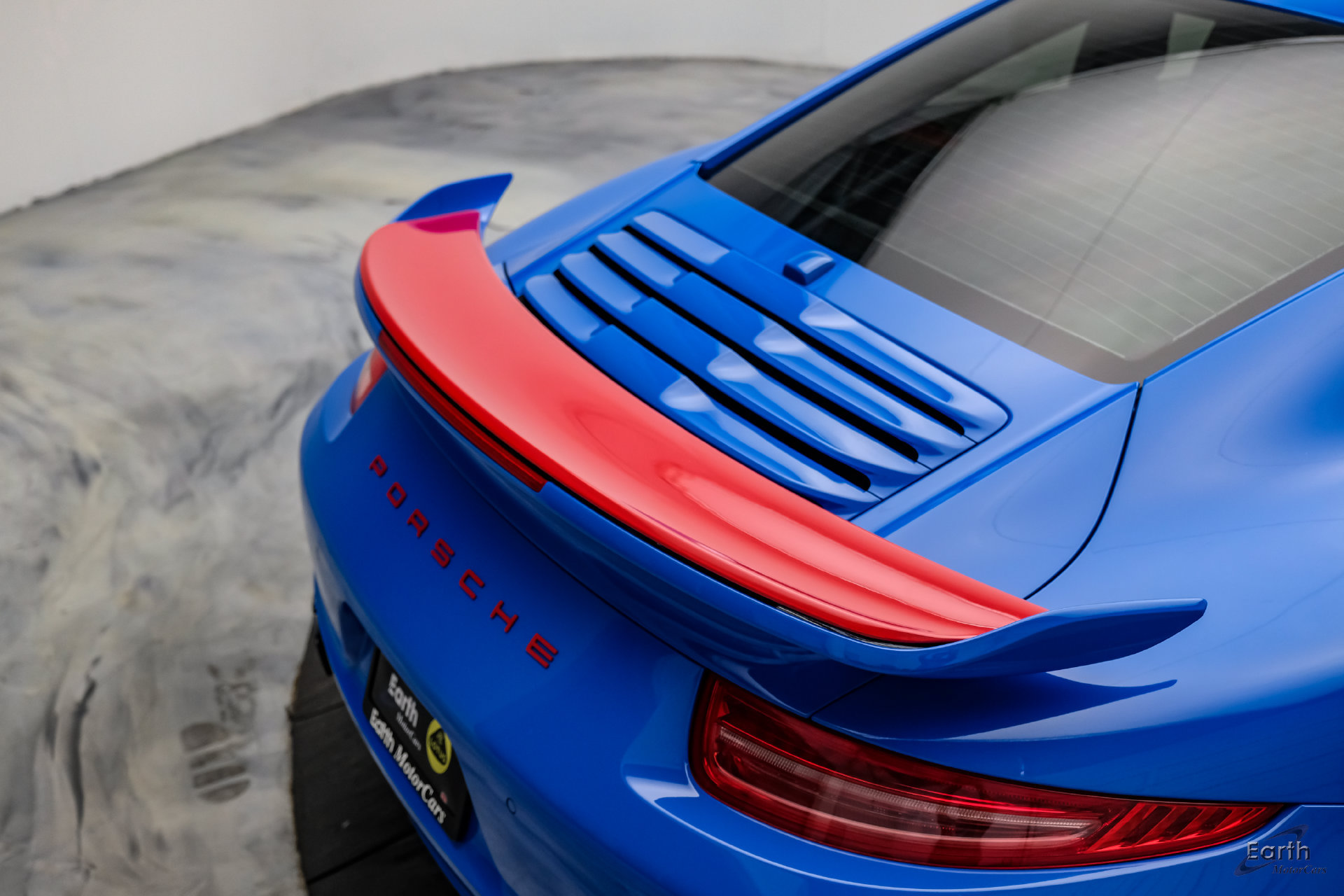 Used 2016 Porsche 911 Turbo S AWD/4WD image 19
