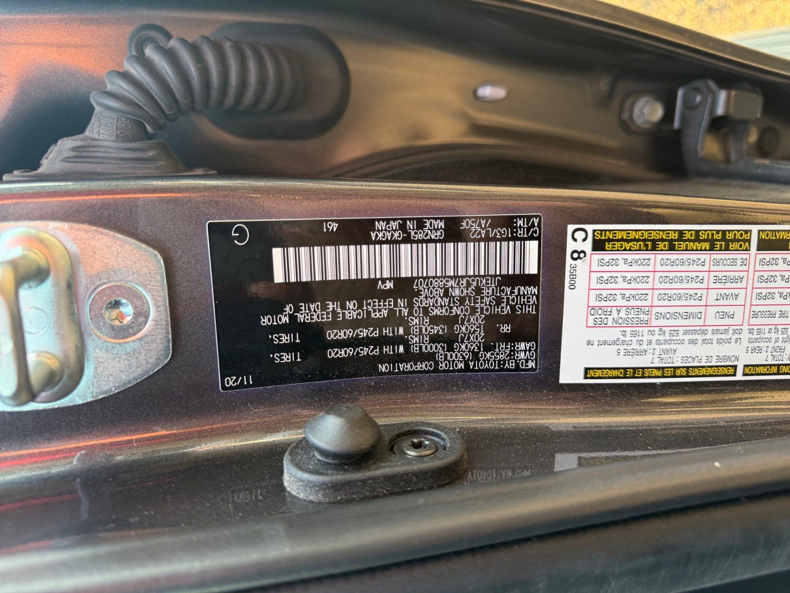 Used 2021 Toyota 4Runner Limited AWD/4WD image 25