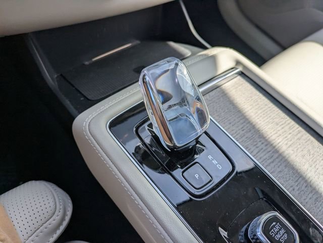 Used 2023 Volvo XC90 B5 Plus w/ Protection Package Premier AWD/4WD image 20