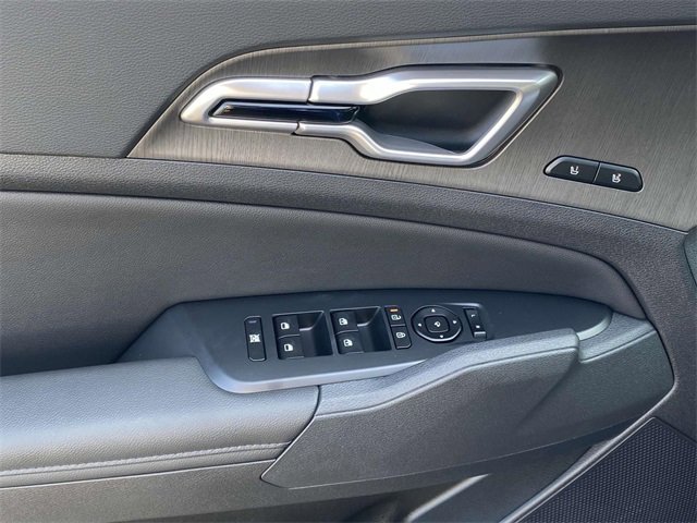 New 2026 Kia Sportage X-Line w/ X-Line Technology Package image 15