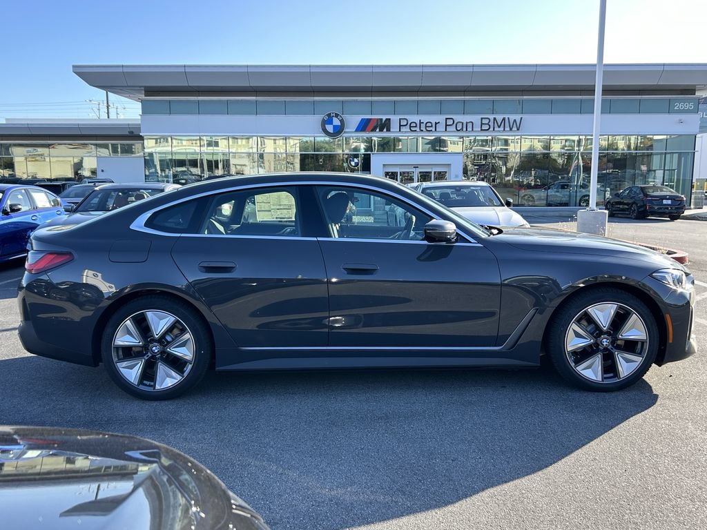 New 2026 BMW i4 eDrive40 w/ Premium Package RWD image 6