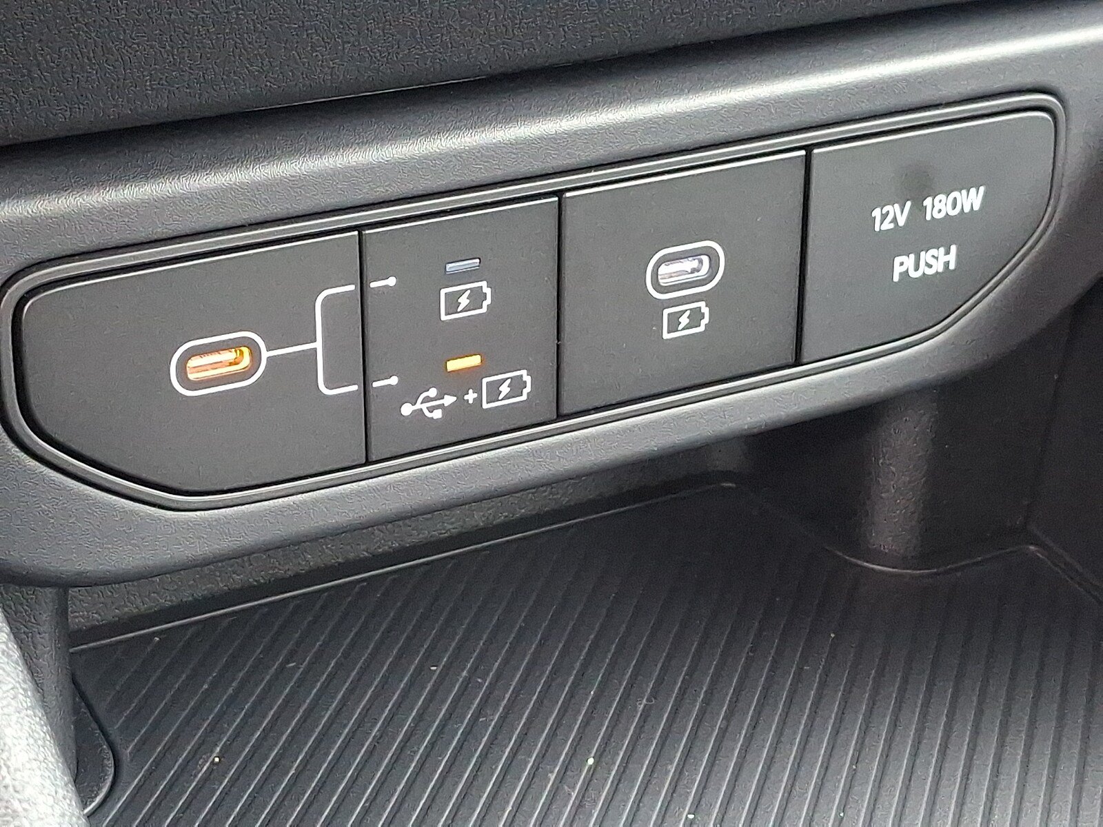 New 2026 Kia K4 FWD image 15